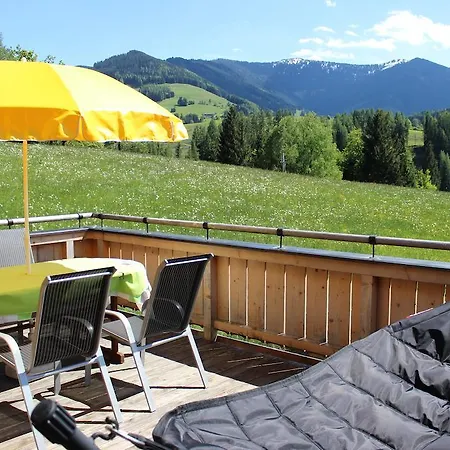 Апартаменты Haus Bergkraft Леоганг