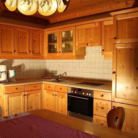 Апартаменты Haus Bergkraft Леоганг